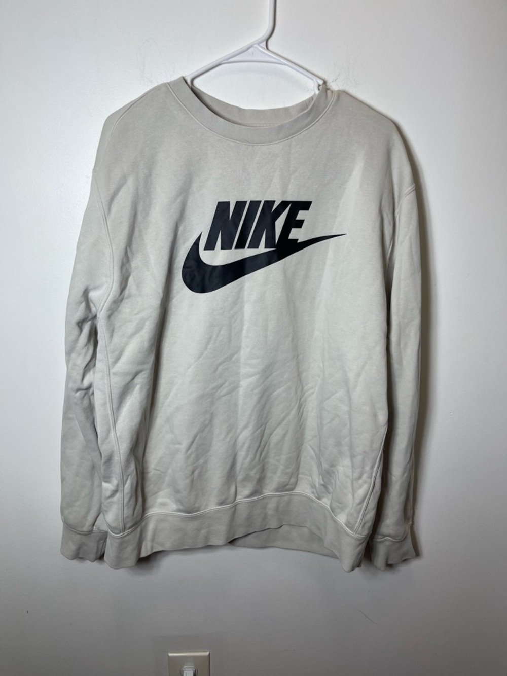 Nike Crewneck Sweatshirt Large - Picture 3 of 9